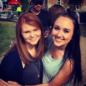 Meet your Posher, Shawna