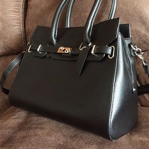Wilsons Genuine  Saffiano Leather handbag