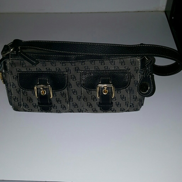 Dooney & Bourke Purse