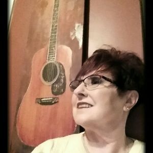 Meet your Posher, Sharon