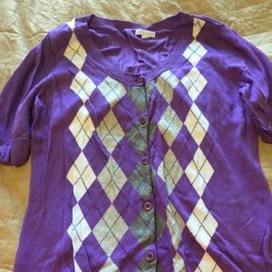 Short sleeve sweater