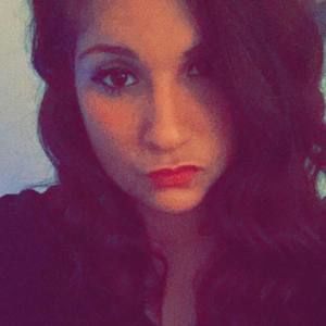 Meet your Posher, Sadaf