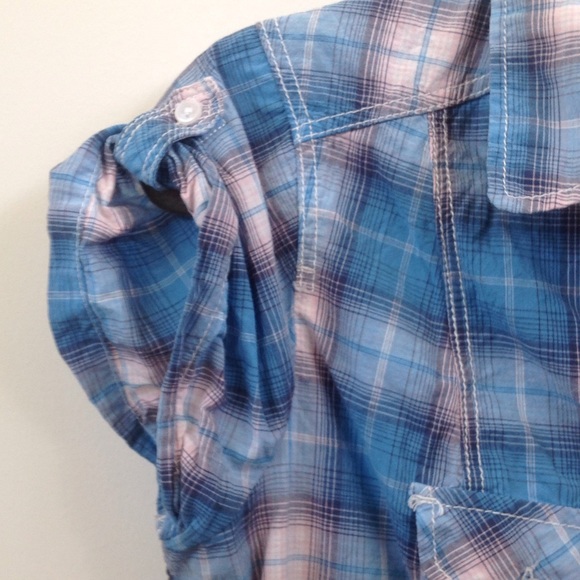 Button down top - Picture 3 of 4