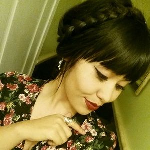 Meet your Posher, Andrea