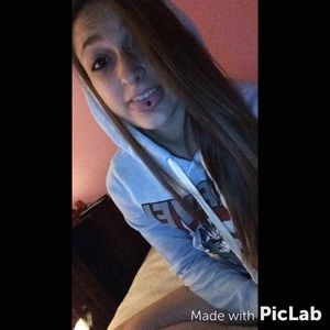 Meet your Posher, Tory