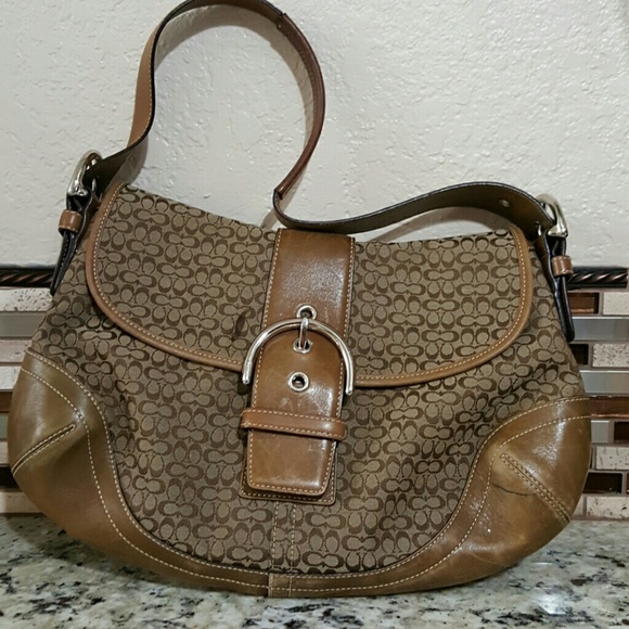 Coach Handbags - Coach shoulder bag
