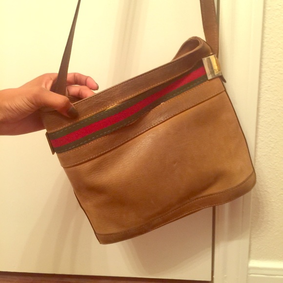 Authentic vintage Gucci crossbody