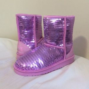 🚫SOLD🚫NWOB UGG PINK SPARKLE BOOTS