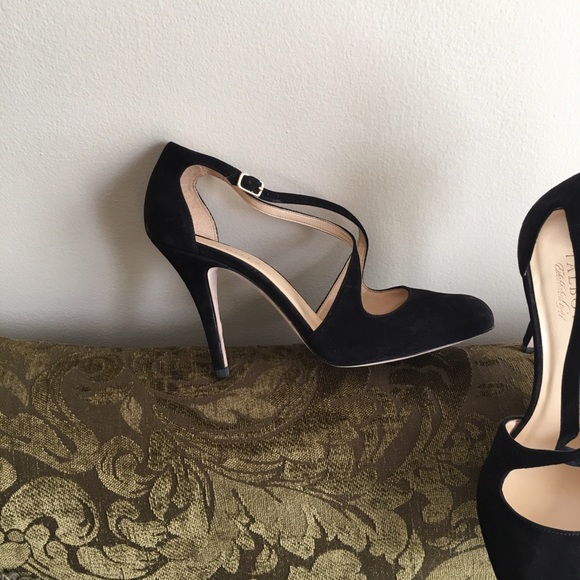 Flash Sale-Shoes - Picture 2 of 3