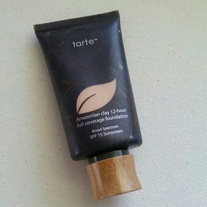 Full Size Tate Amazonia Clay 12-hour Foundation