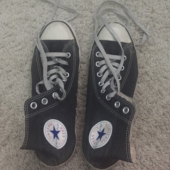 Black high top converse size 9
