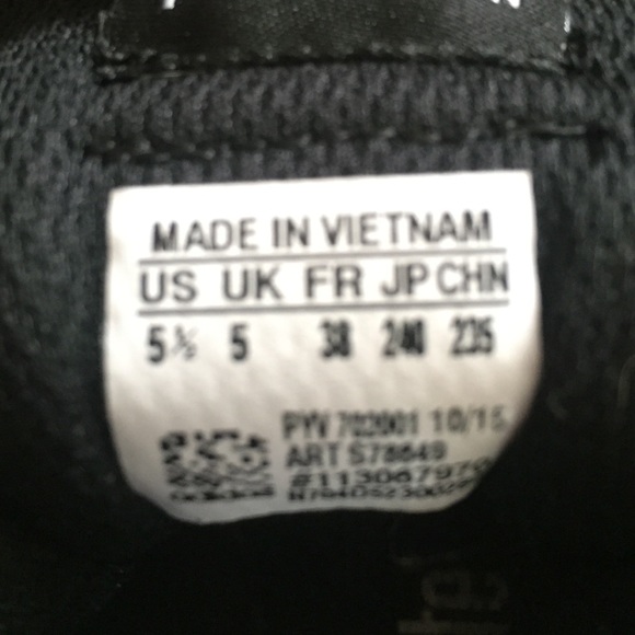 Adidas - Picture 3 of 4