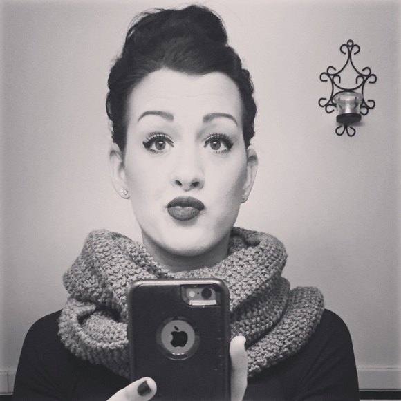 Meet your Posher, Katie