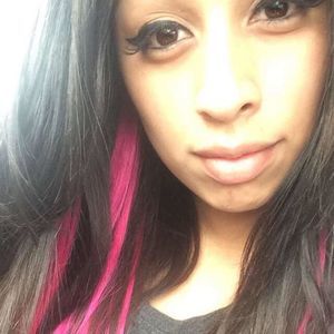 Meet your Posher, Lorena