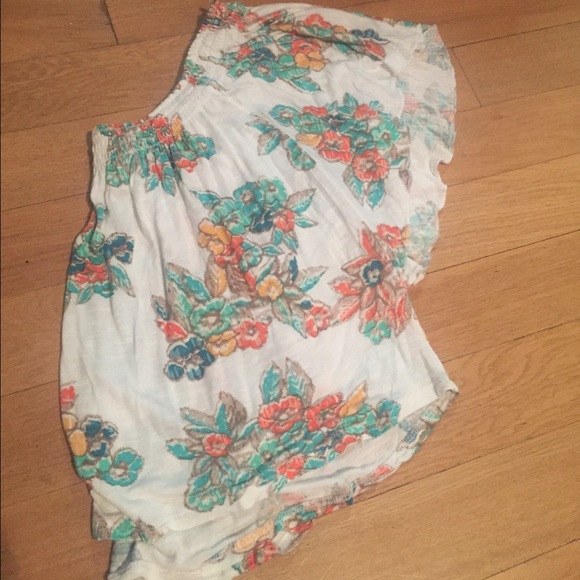 BOGO FREE Juniors American Rag top size sm ❤️ - Picture 4 of 4