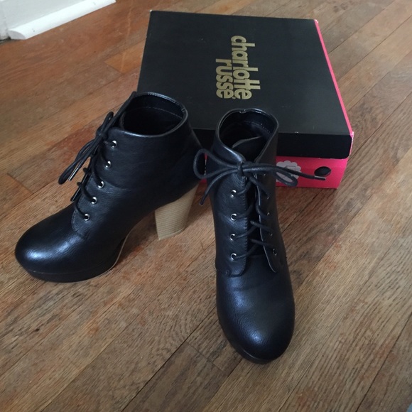 Black High heeled boots - Picture 2 of 4