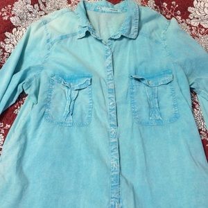 Long sleeve button up shirt