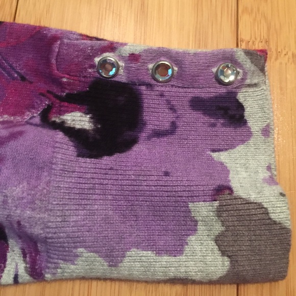 Cardigan - Picture 4 of 4