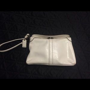 Coach turnlock white patent leather wristlet