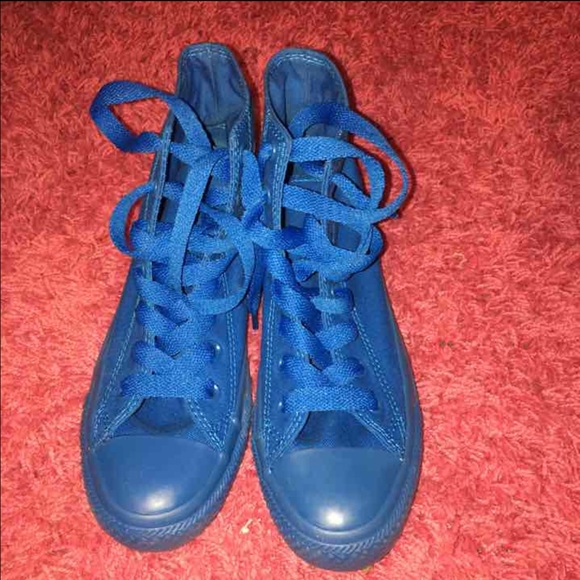 Sold !!! Royal blue chucks