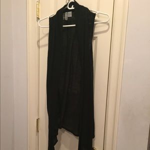 Flowy black vest