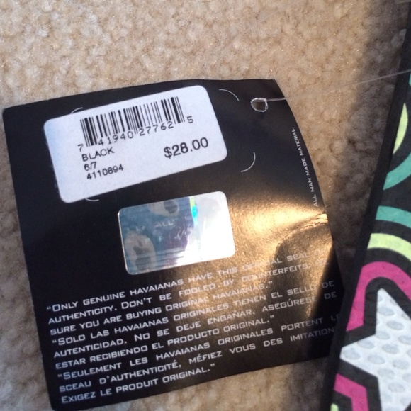 NWT havaianas flip flops - Picture 2 of 2