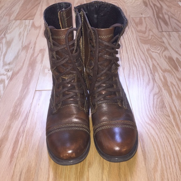 Steve Madden Brown Boots
