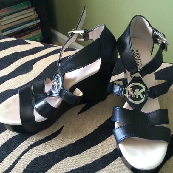 Black MICHAEL Michael Kors wedges