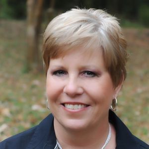 Meet your Posher, Joan