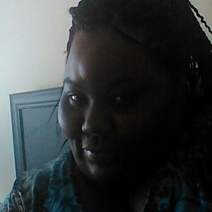 Meet your Posher, Shaneka