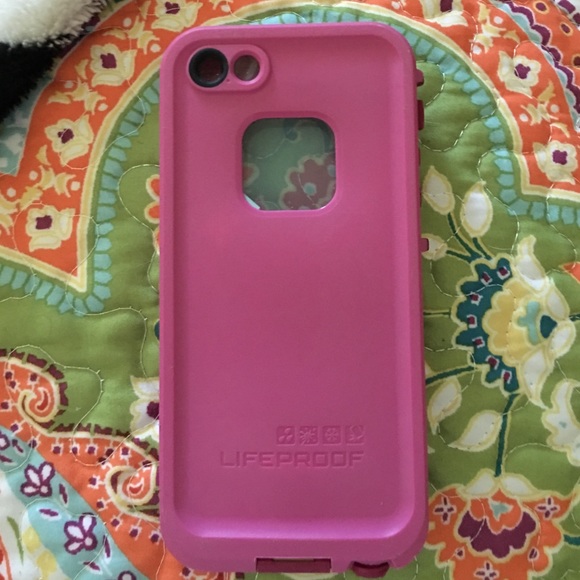 iPhone 5 life proof - Picture 2 of 2