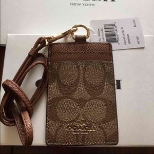 HOLD *** NWT-COACH SIGNATURE C LANYARD