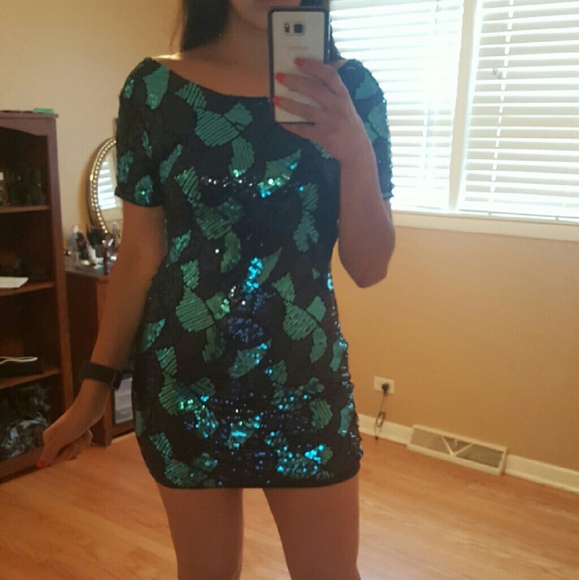 LAST ONE• HP🎉Sequin Blue dress - Picture 3 of 4