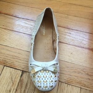 Naturalizer shoes in pale ivory