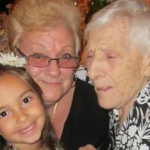 Meet your Posher, Carol