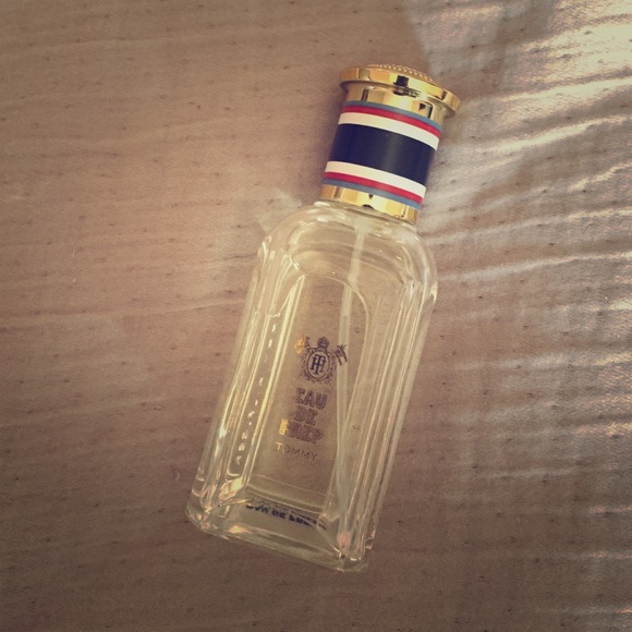Tommy Hilfiger Eau de Prep perfume