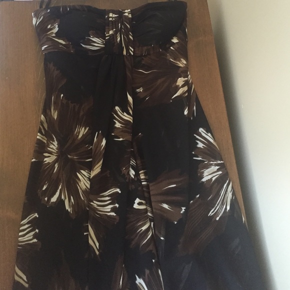 EUC White House Black Market Maxi strapless Dress