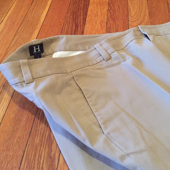 ☀️Summer Clearance☀️ Hilfiger Store Flare Khakis - Picture 4 of 4