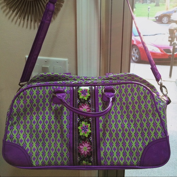 ✨SOLD✨ Vera Bradley FRILL Duffel Bag | Weekender - Picture 3 of 4