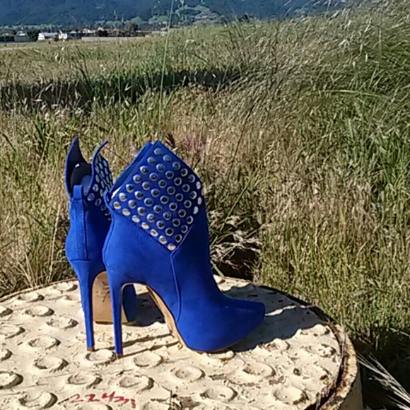 Women's booties