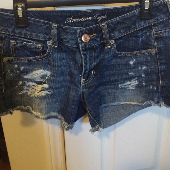 American Eagle Outfitters shortie shorts