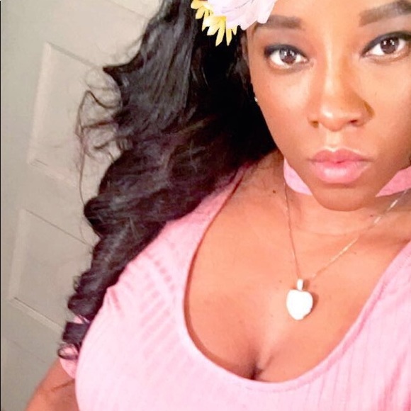 Meet your Posher, Liah - Picture 3 of 3