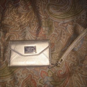 Michael Kors iPhone 5 Wristlet case