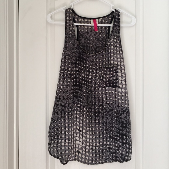 ✨Black & Grey Studded Tank