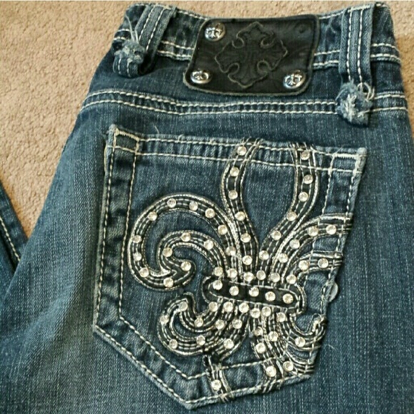 Very cute Miss Me jeans!58 - Picture 2 of 3