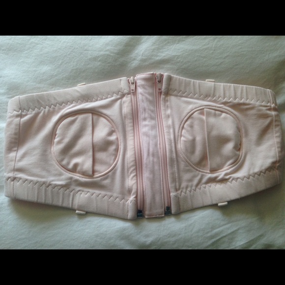 Hands-Free Pumping Bra