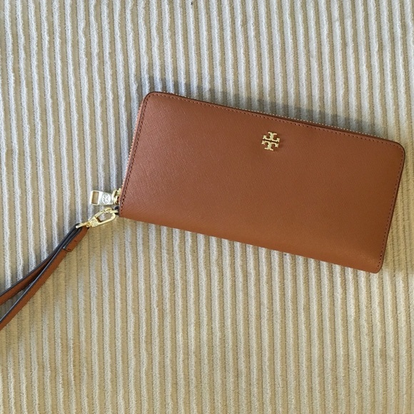 Tory Burch Continental Wallet