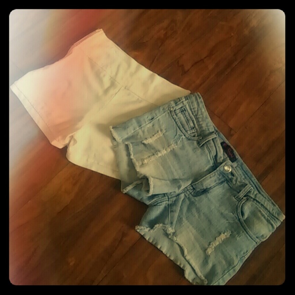 Two pairs for 12 or 1 pair for 8 - Picture 1 of 4