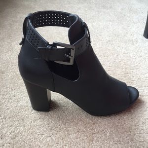 Sole Senseability Booties