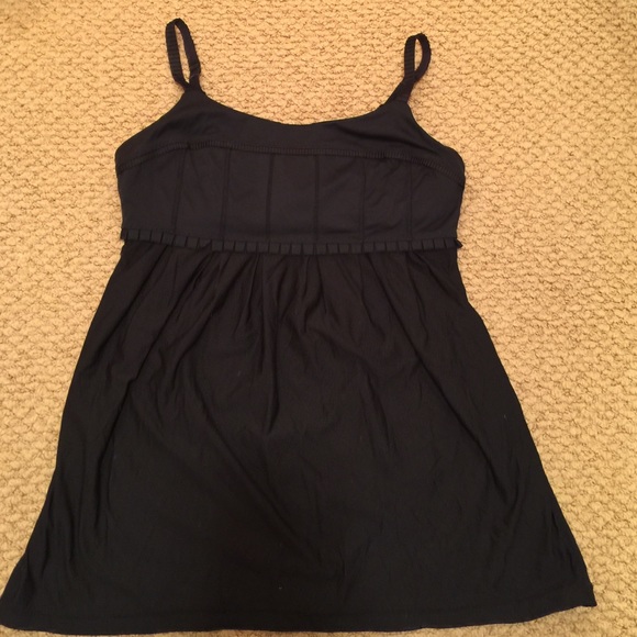 Like New Lululemon Yoga Tank - size 8